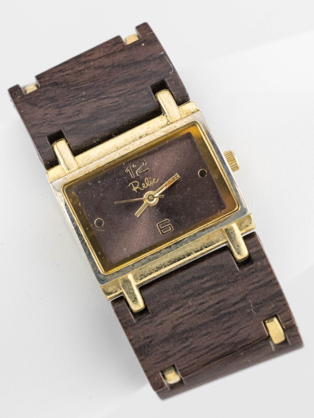 Relic ZRT10007 Three-Hand Quartz Analog Women's Watch New Battery